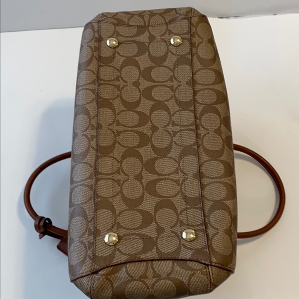 Coach brown like new purse only used once - Picture 7 of 7